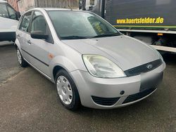 Silber Gebraucht 2004 Ford Fiesta Kleinwagen | 2.190 € (Fairer Preis)