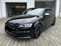 Schwarz Gebraucht 2019 Audi A3 Sportback Kombi | 33.900 €