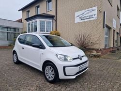 Weiß Gebraucht 2017 VW up! take up! Kleinwagen | 7.999 € (Guter Preis)
