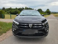 Schwarz Gebraucht 2022 Dacia Jogger Extreme Kombi | 16.950 € (Etwas zu teuer)