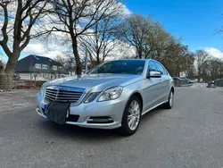 Silber Gebraucht 2012 Mercedes E250 Limousine | 10.499 € (Superpreis)