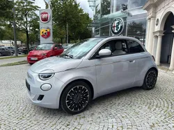 Himmelblau Neu 2025 Fiat 500e La Prima Cabrio | 29.990 € (Guter Preis)