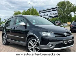 Deep black perleffekt Gebraucht 2012 VW Golf Plus Cross Van / Kleinbus | 11.950 €