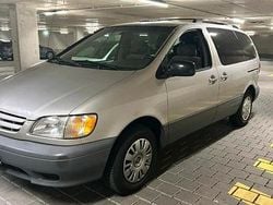 Gebraucht 2003 Toyota Sienna Van / Kleinbus | 3.800 €