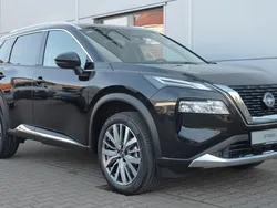 Schwarzmetallic Neu 2025 Nissan X-Trail SUV | 43.900 €