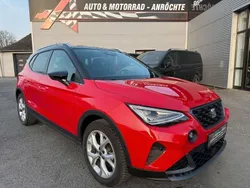 Rot Gebraucht 2024 Seat Arona FR-Line SUV | 19.999 € (Guter Preis)