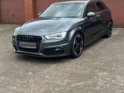 Grau Gebraucht 2016 Audi A3 S-Line Coupé | 11.990 € (Fairer Preis)