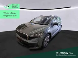 Quarzgrau metallic Gebraucht 2021 Skoda Enyaq iV SUV | 26.330 € (Fairer Preis)