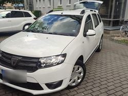 Weiß Gebraucht 2015 Dacia Logan MCV Kombi | 6.400 €