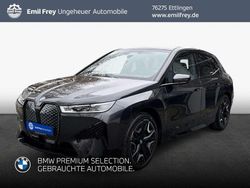 Sophistograu brillanteffekt meta Gebraucht 2025 BMW iX SUV | 84.890 €