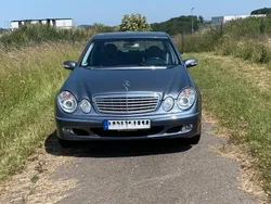 Blau Gebraucht 2003 Mercedes E240 Elegance Limousine | 9.500 € (Teuer)