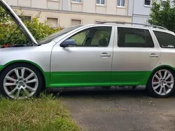 Silber Gebraucht 2008 Skoda Octavia RS Kombi | 3.650 € (Guter Preis)
