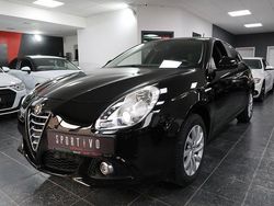 Schwarz Gebraucht 2016 Alfa Romeo Giulietta Turismo Kleinwagen | 9.690 € (Fairer Preis)