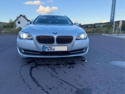 Grau Gebraucht 2012 BMW 520 Kombi | 6.700 € (Superpreis)