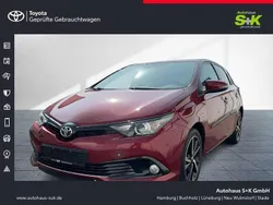 Rot Gebraucht 2018 Toyota Auris Team Limousine | 14.670 € (Fairer Preis)