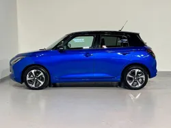 Schwarz Neu 2024 Suzuki Swift Comfort+ Limousine | 18.990 €