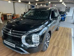 Schwarz Neu 2025 Mitsubishi Outlander P-HEV Top SUV | 55.490 €