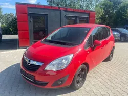 Rot Gebraucht 2011 Opel Meriva Design Edition Van / Kleinbus | 3.000 € (Superpreis)