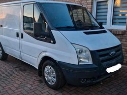 Weiß Gebraucht 2011 Ford Transit Tourneo Van / Kleinbus | 2.800 €