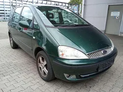 Grün Gebraucht 2005 Ford Galaxy Ghia Van / Kleinbus | 1.850 € (Guter Preis)