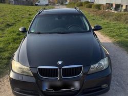 Schwarz Gebraucht 2006 BMW 320 Kombi | 2.000 € (Fairer Preis)