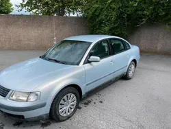 Silber Gebraucht 1999 VW Passat Limousine | 1.999 € (Fairer Preis)