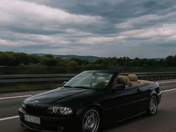 Schwarz Gebraucht 2003 BMW 325 Cabriolet Cabrio | 9.200 € (Guter Preis)