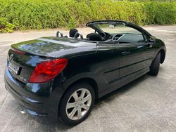 Schwarz Gebraucht 2008 Peugeot 207 CC Cabrio | 2.600 € (Fairer Preis)