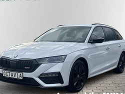 Weiss Gebraucht 2022 Skoda Octavia RS Kombi | 28.990 € (Guter Preis)