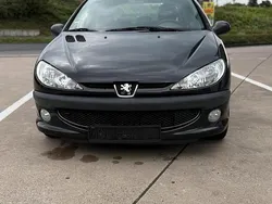 Schwarz Gebraucht 2006 Peugeot 206 Kleinwagen | 2.000 € (Fairer Preis)