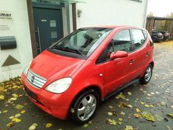 Rot Gebraucht 1999 Mercedes A160 Avantgarde Van / Kleinbus | 1.690 € (Fairer Preis)