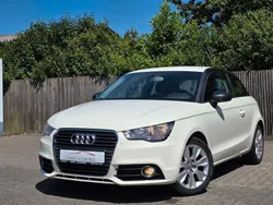 Weiß Gebraucht 2011 Audi A1 Ambition Kleinwagen | 4.990 € (Guter Preis)