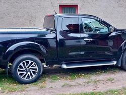 Schwarz Gebraucht 2017 Nissan Navara Abholung | 22.485 € (Guter Preis)