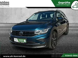 Blau Gebraucht 2024 VW Tiguan Move SUV | 39.490 € (Etwas zu teuer)