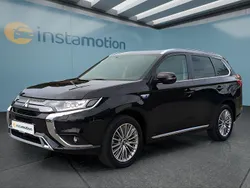 Schwarz Gebraucht 2021 Mitsubishi Outlander P-HEV SUV | 22.499 € (Fairer Preis)