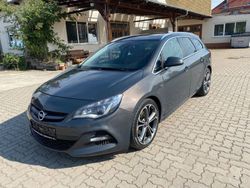 Grau Gebraucht 2015 Opel Astra Kombi | 7.990 € (Fairer Preis)