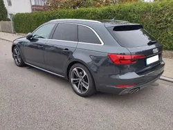 Grau Gebraucht 2016 Audi A4 Sport Kombi | 17.600 € (Fairer Preis)