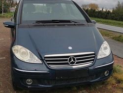 Blau Gebraucht 2005 Mercedes A170 Avantgarde Kleinwagen | 750 € (Superpreis)