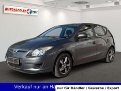 Grau Gebraucht 2010 Hyundai i30 Limousine | 2.899 € (Superpreis)