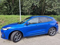 Blau Gebraucht 2024 Ford Kuga ST-Line SUV | 26.500 € (Superpreis)