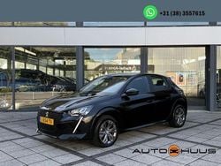 Schwarz Gebraucht 2021 Peugeot e-208 Active Kleinwagen | 12.801 € (Fairer Preis)