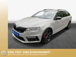 Grau Gebraucht 2020 Skoda Octavia RS Kombi | 26.890 € (Fairer Preis)