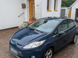 Blau Gebraucht 2009 Ford Fiesta Kleinwagen | 2.799 € (Guter Preis)
