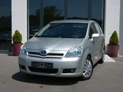 Silber Gebraucht 2007 Toyota Corolla Verso Van / Kleinbus | 5.370 € (Fairer Preis)