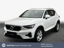 Weiß Gebraucht 2024 Volvo XC40 Core SUV | 31.679 € (Superpreis)