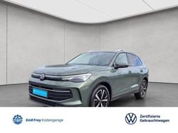 Grün Gebraucht 2024 VW Tiguan Design SUV | 38.780 € (Guter Preis)