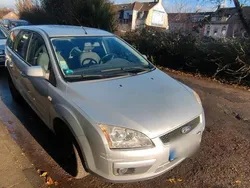 Silber Gebraucht 2007 Ford Focus Kombi | 900 € (Superpreis)