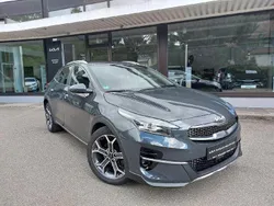 Grau Gebraucht 2022 Kia XCeed Spirit SUV | 20.900 € (Guter Preis)