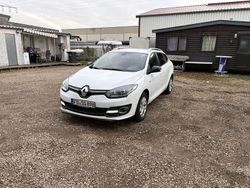 Weiß Gebraucht 2015 Renault Mégane GrandTour LIMITED Kombi | 6.500 € (Fairer Preis)
