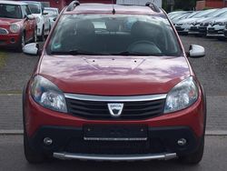 Rot Gebraucht 2012 Dacia Sandero Stepway SUV | 3.999 € (Guter Preis)